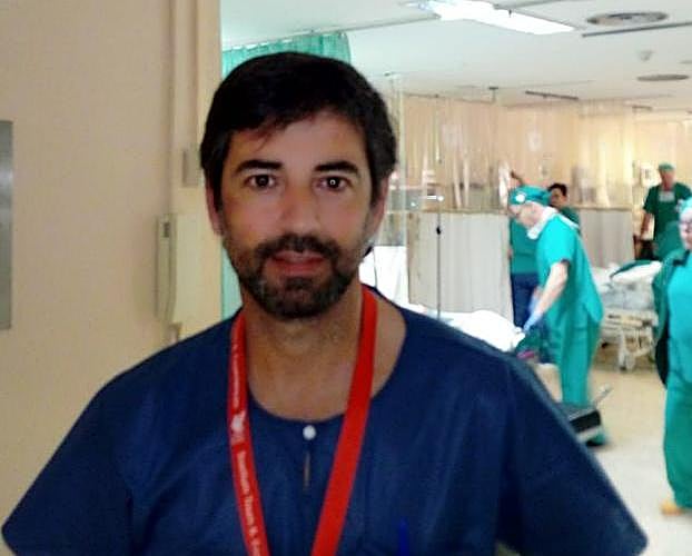 Juli n Garc a Del Ca o Un Cirujano De X tiva Participa En El Equipo 